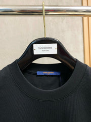 Fashionable classic round neck short sleeves