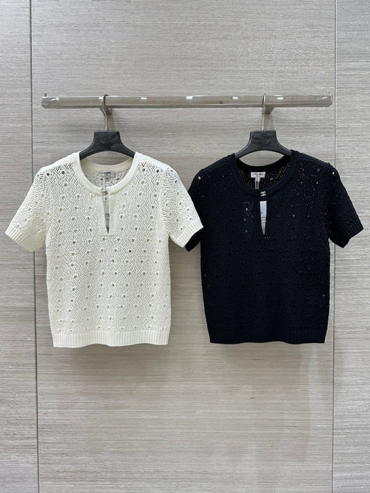 Hollow-out design crochet short-sleeved top