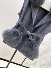 Fox fur collar vest