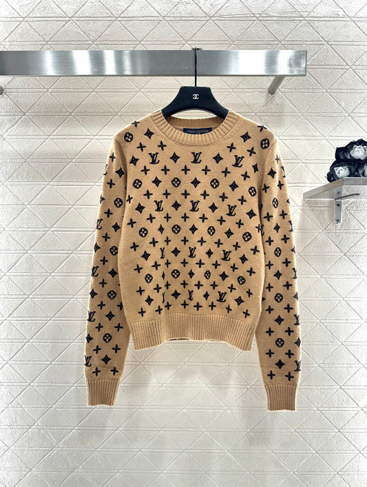 Embroidered pullover knit top