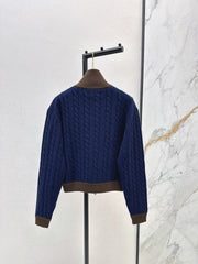 A stand-up collar jacket with contrasting trims