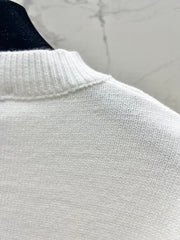 Bowknot hollow jacquard crew neck knitted sweater