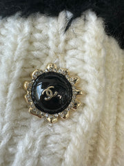 Color-blocked crew neck cardigan