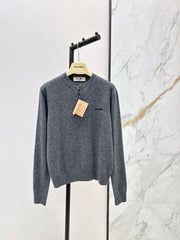 Half-button crew neck cashmere knit sweater