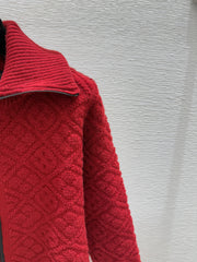 Red collared knit long-sleeved cardigan