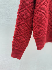 Red collared knit long-sleeved cardigan