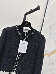 Heavy-duty beaded tweed jacket