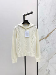 Half-open zip-up knit sweater