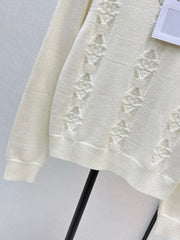 Half-open zip-up knit sweater