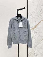 Half-open zip-up knit sweater