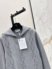 Half-open zip-up knit sweater