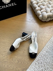 Mary Jane chunky heeled shoes