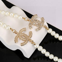 Sweater Pearl Necklace