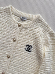 Autumn/Winter Knit Cardigan