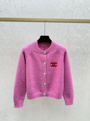 Solid color simple round neck knitted long-sleeved cardigan