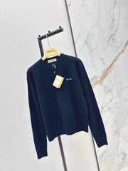 Half-button crew neck cashmere knit sweater