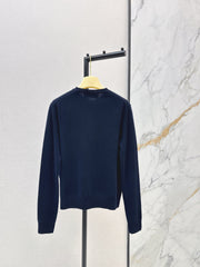 Half-button crew neck cashmere knit sweater