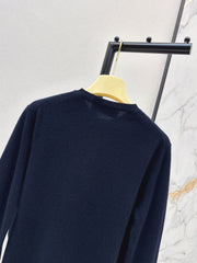Half-button crew neck cashmere knit sweater