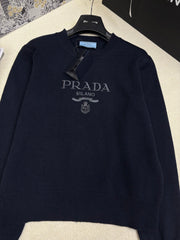 Knitted crew neck pullover sweater