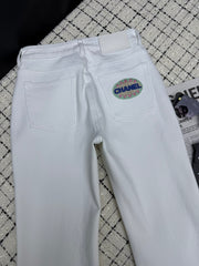 Embroidered Back Pocket Flared Jeans