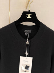 Bow-tie openwork cashmere cardigan with short sleeves