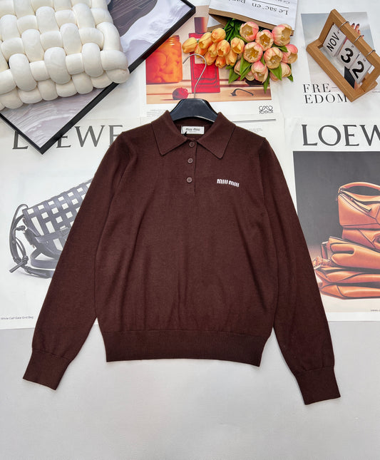 Polo collar knit sweater