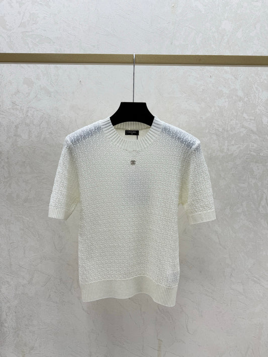 simple round neck knit short-sleeved top