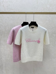 Color-blocked lettered crew neck knit short-sleeved top
