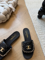 Backpack-style slippers