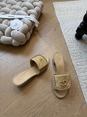 Backpack-style High-heeled sandals