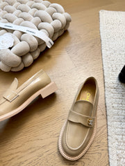 Backpack-style High-heeled sandals