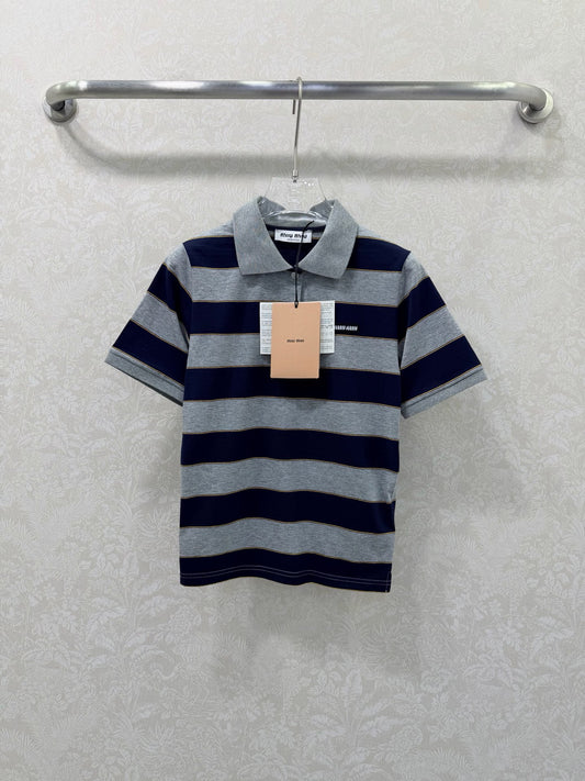Striped collared short-sleeved polo shirt