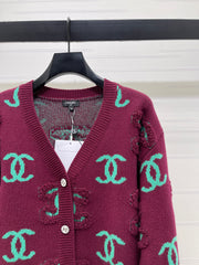 V-neck long-sleeved knit cardigan