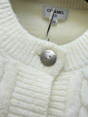 simple round neck knit long-sleeved cardigan