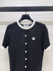 Color-blocked Crew Neck Knit Short-Sleeve Cardigan