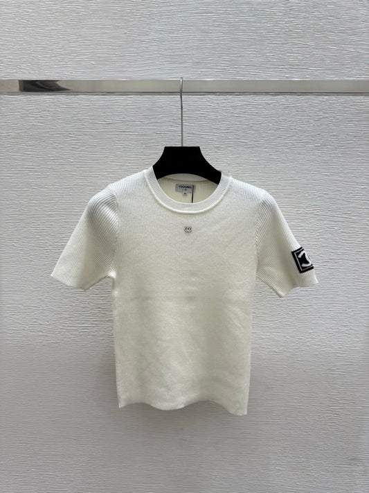 Stylish Logo Knit Short-Sleeve T-Shirt