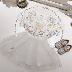 T-shirt + princess tutu skirt