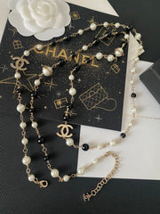 Black and white pearl letter chain sweater necklace