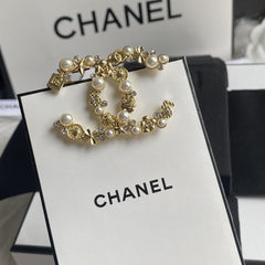 Perfume Bottle Pearl Camellia Crystal Letter Combination Brooch