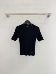 Short-sleeved knit top