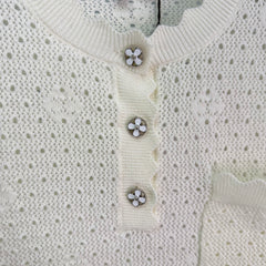 Short-sleeved top with openwork lace trim