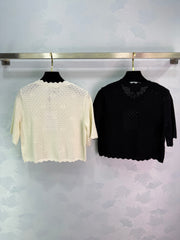 Short-sleeved top with openwork lace trim