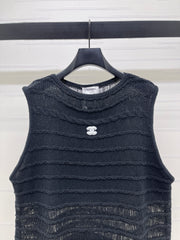 Knitted Crew Neck Vest