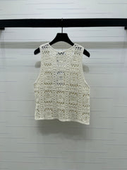 Hollow-out 3D floral knit vest