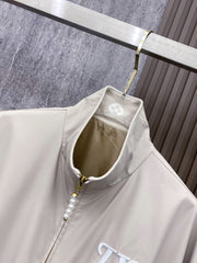 Stand-up collar jacket