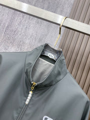 Stand-up collar jacket