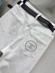 Rhinestone-embellished straight-leg wide-leg jeans with belt