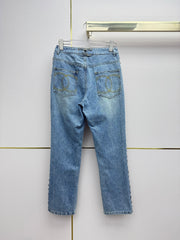 Straight-leg jeans with gold buttons