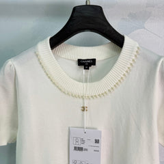 26 New Short-Sleeve Knit Top