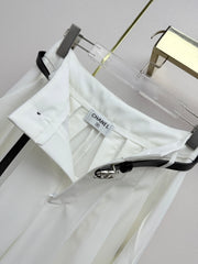 Pleated wide-leg pants